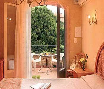 Hotel Des Citronniers 3*